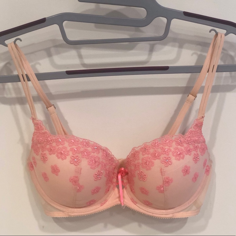 Victoria Secret ‘Very Sexy’ Balconet Bra